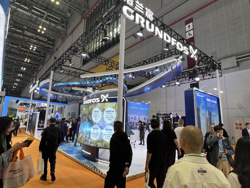 荷兰美妆展展台搭建